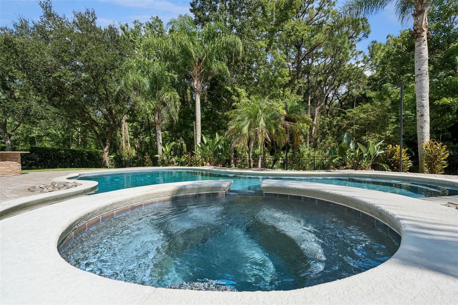 2324 FOLIAGE OAK TERRACE