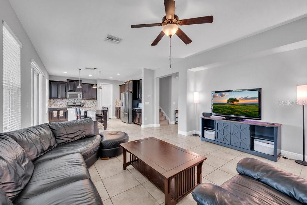 FISHHAWK RANCH WEST PH 1B/1C - Residential