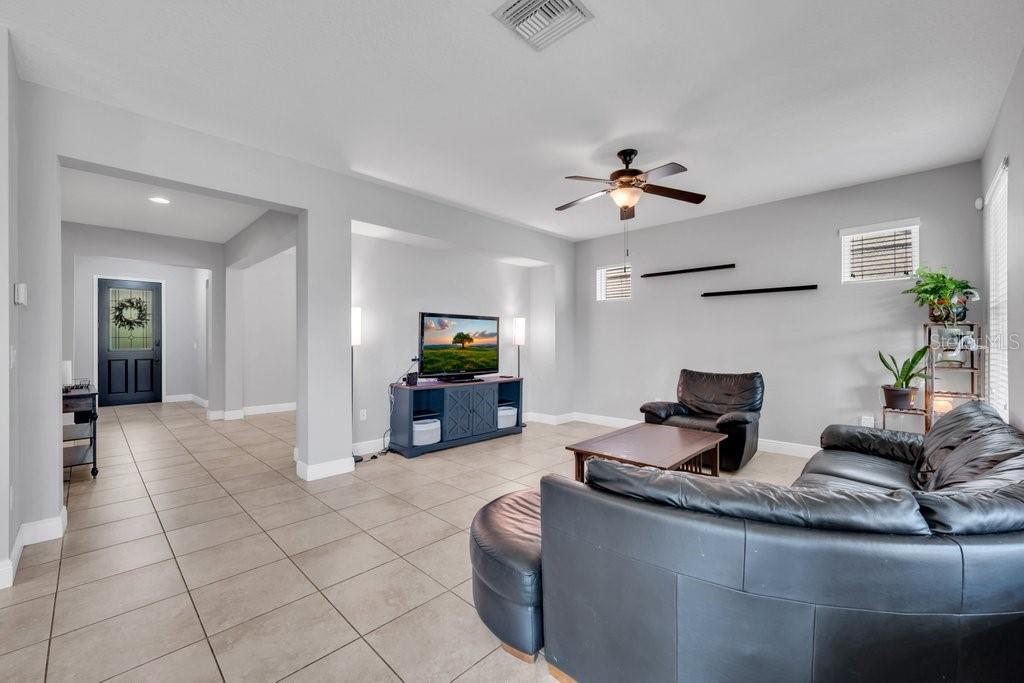 FISHHAWK RANCH WEST PH 1B/1C - Residential