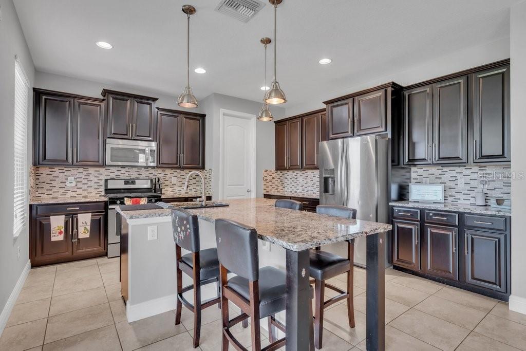FISHHAWK RANCH WEST PH 1B/1C - Residential