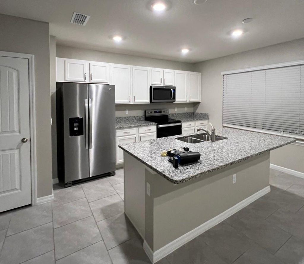 Photo of 13286 Pontoon Road, Winter Garden, FL 34787 (MLS # S5146378)