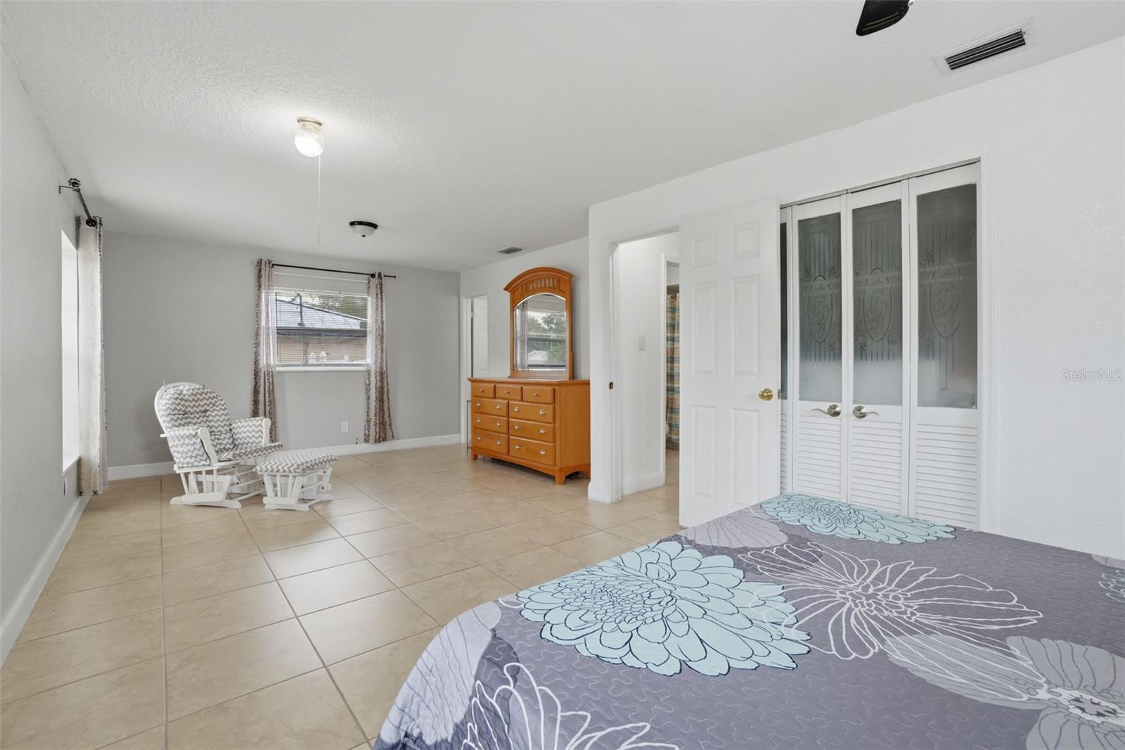 OAK MOUNT SUB - Residential