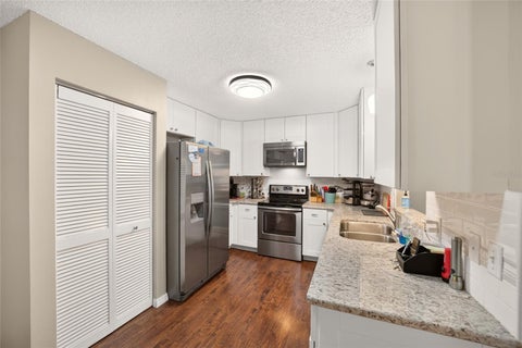 Tiny photo for 9698 SW 94th Avenue #D, Ocala, FL 34481 (MLS # OM734934)