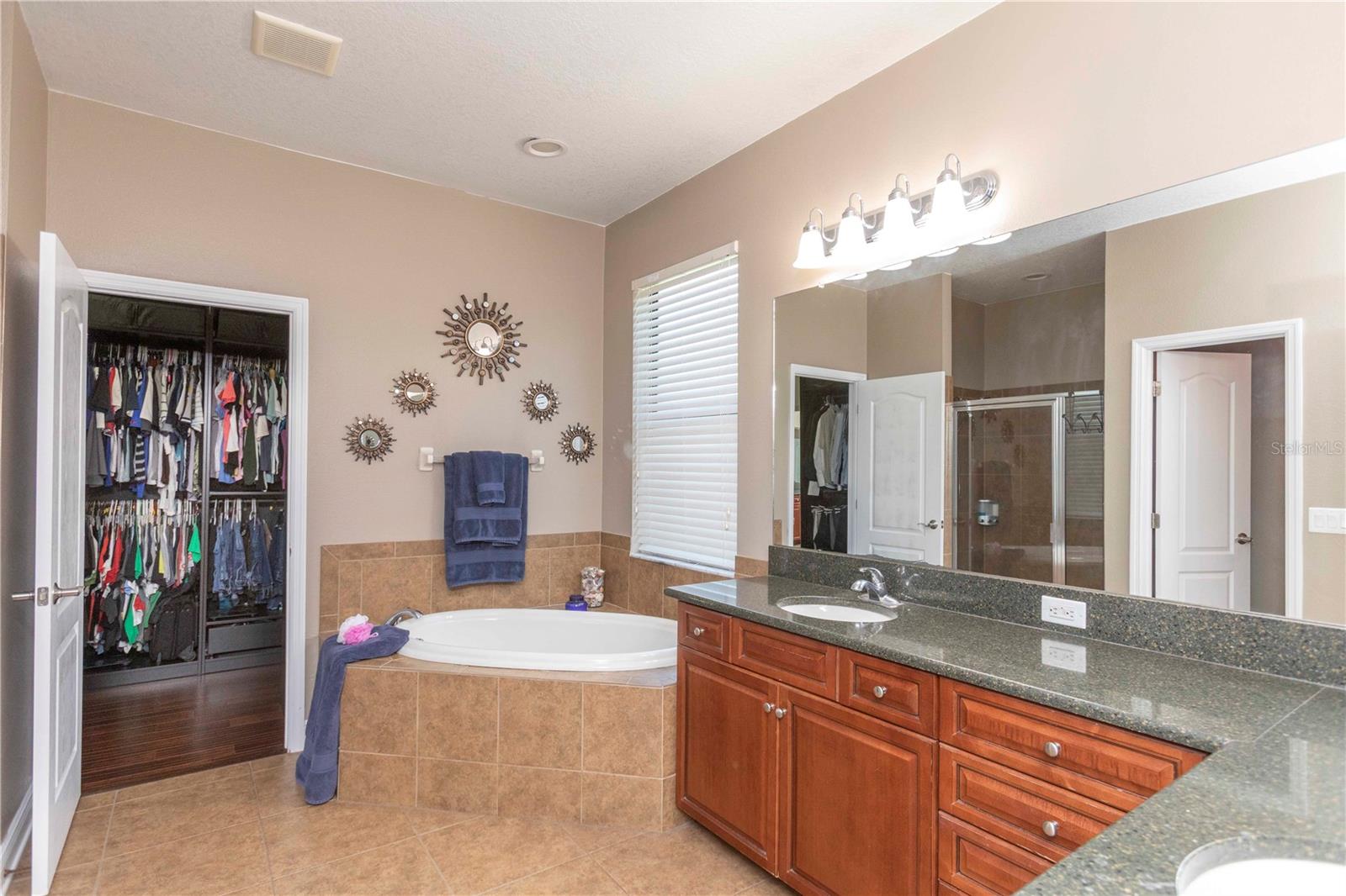 GREY HAWK AT LAKE POLO PH 02 - Residential