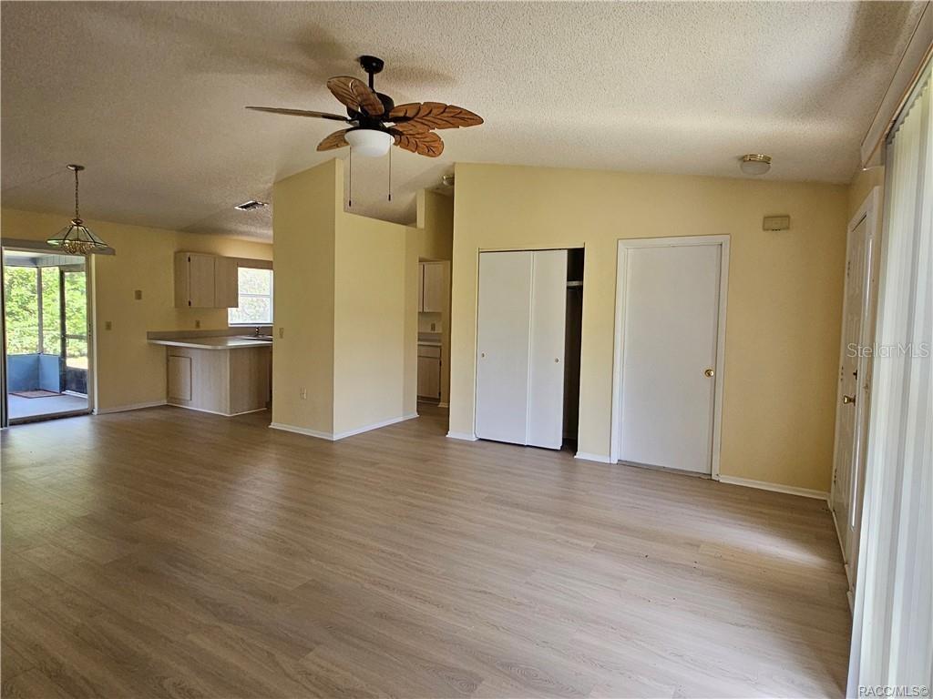 870 S THYME POINT