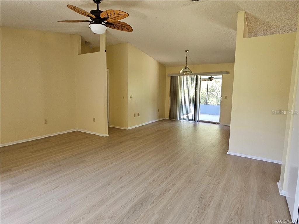 870 S THYME POINT