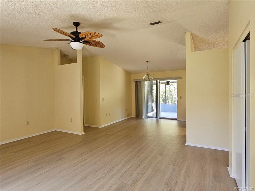 870 S THYME POINT