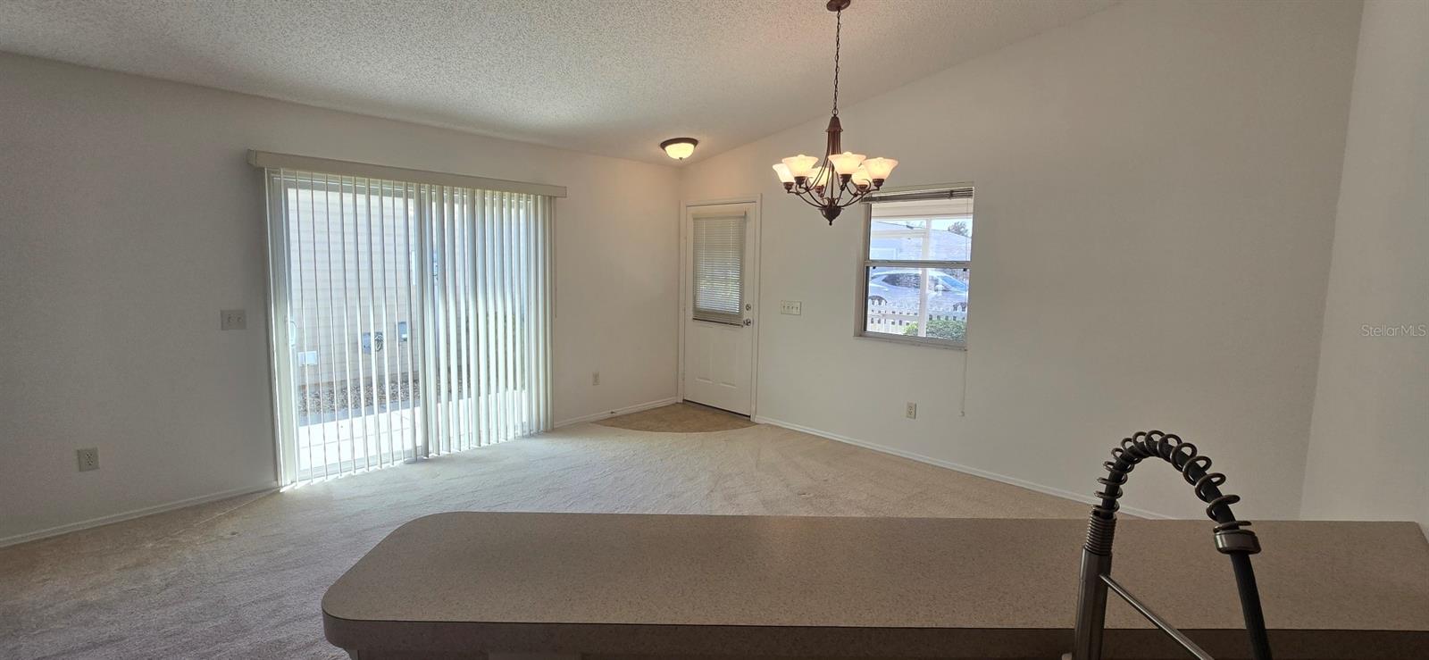 1009 RIDGEVILLE ROAD