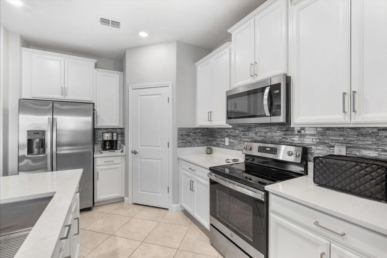 MIRADA ACTIVE ADULT PH 1F - Residential