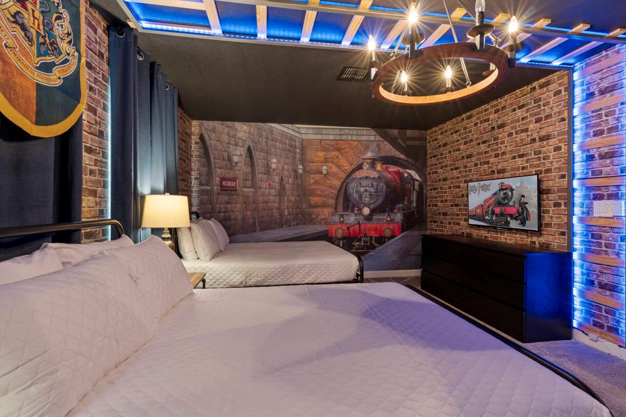 COVE AT STOREY LAKE 4 - Residential