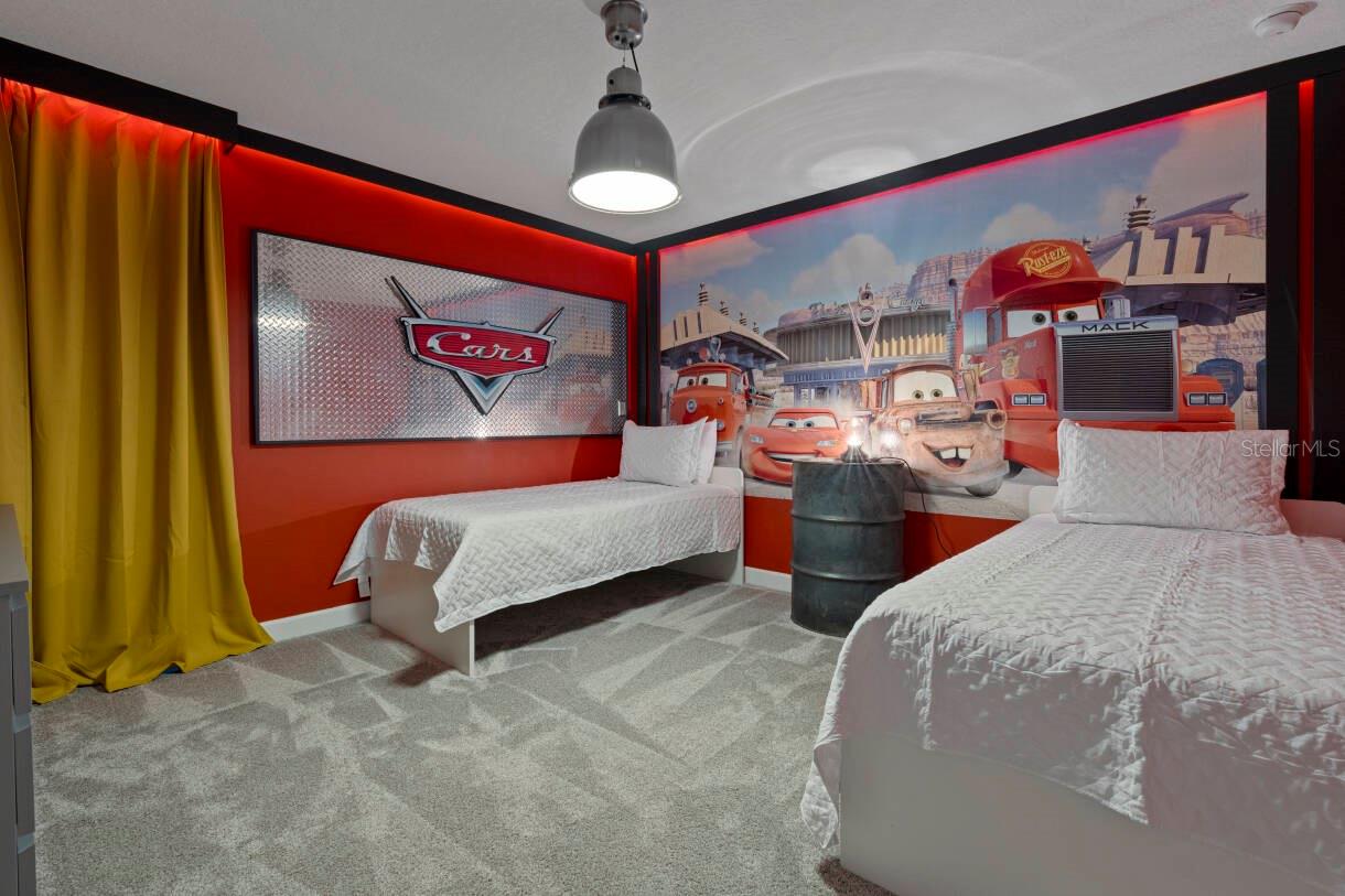 COVE AT STOREY LAKE 4 - Residential