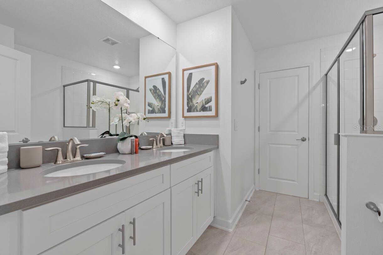 COVE AT STOREY LAKE 4 - Residential