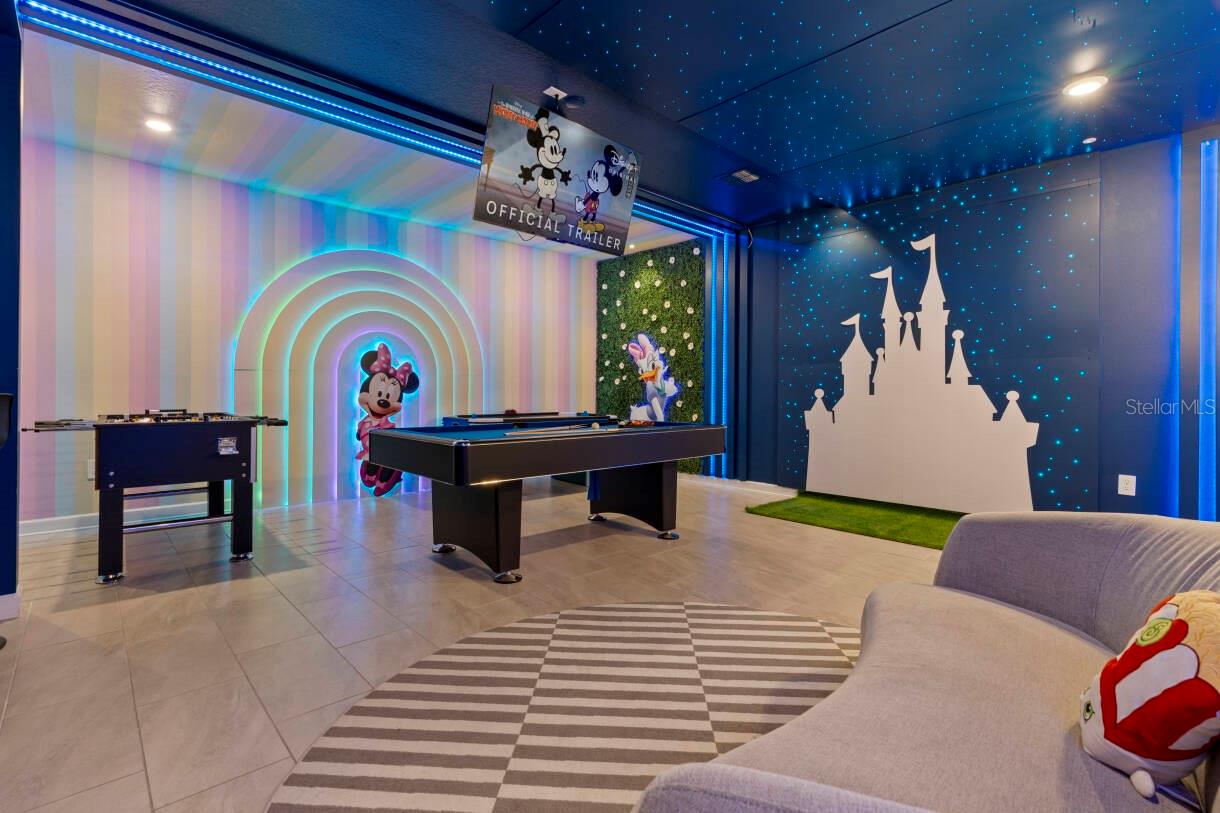 COVE AT STOREY LAKE 4 - Residential