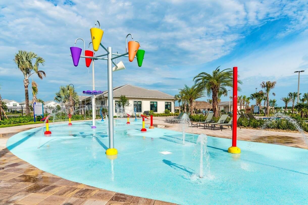 COVE AT STOREY LAKE 4 - Residential