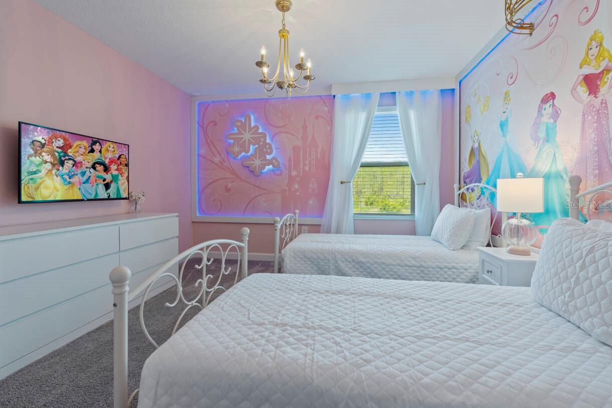 COVE AT STOREY LAKE 4 - Residential