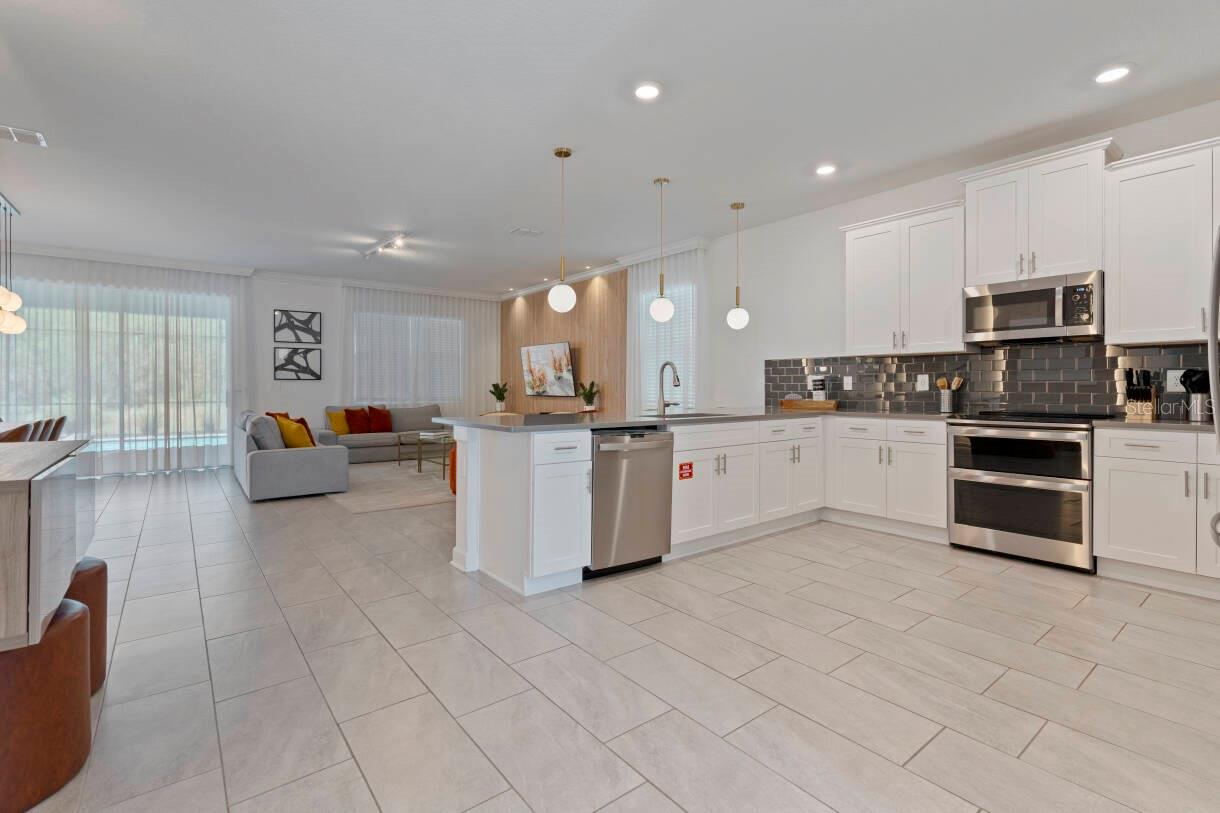 COVE AT STOREY LAKE 4 - Residential