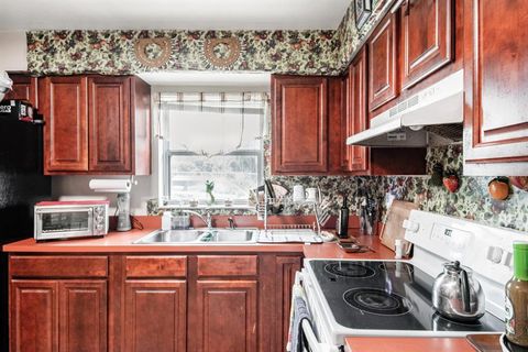 A home in SEBRING
