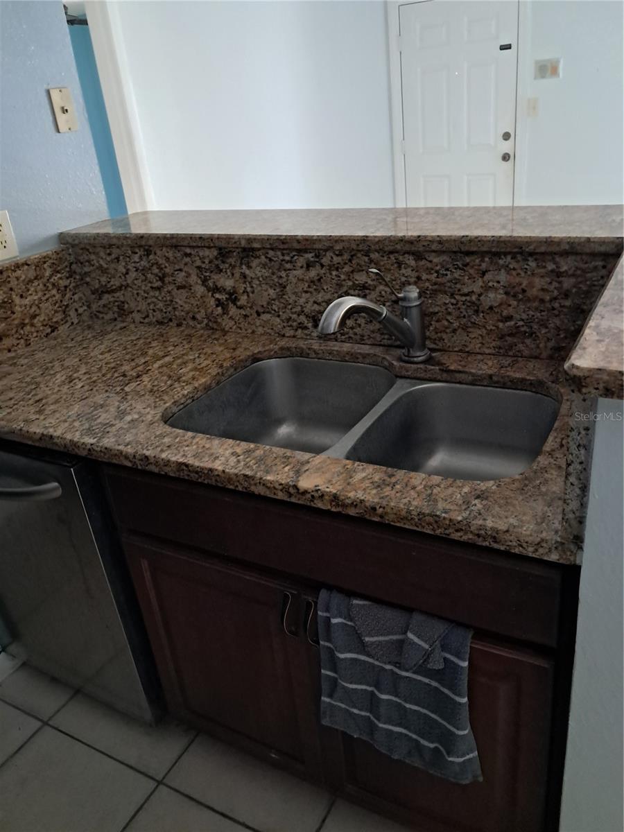 THE GRAND RESERVE CONDO - Residential