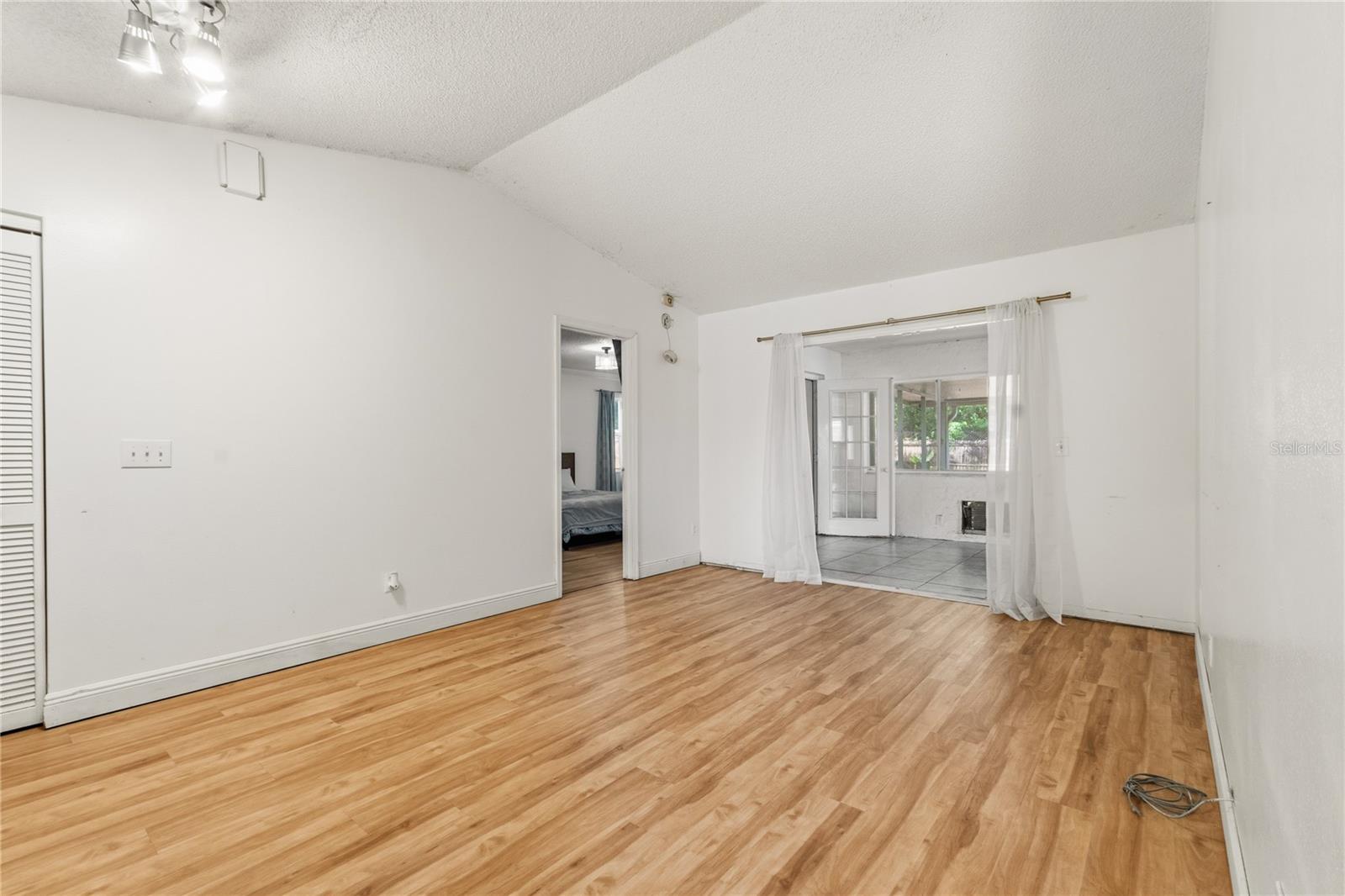 CEDAR COVE PH 02 - Residential
