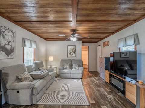 Tiny photo for 5600 NE Nfr 5 Rd, Silver Springs, FL 34488 (MLS # OM715653)