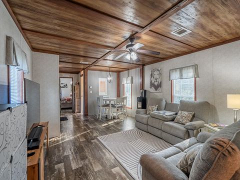 Tiny photo for 5600 NE Nfr 5 Rd, Silver Springs, FL 34488 (MLS # OM715653)