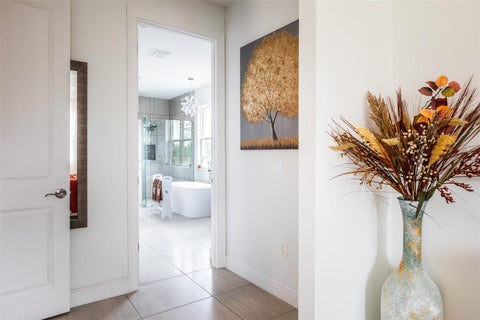 Tiny photo for 41289 County Road 452, Leesburg, FL 34788 (MLS # V4948613)