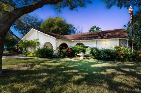 2051 LAREDO AVENUE SPRING HILL FL 34608