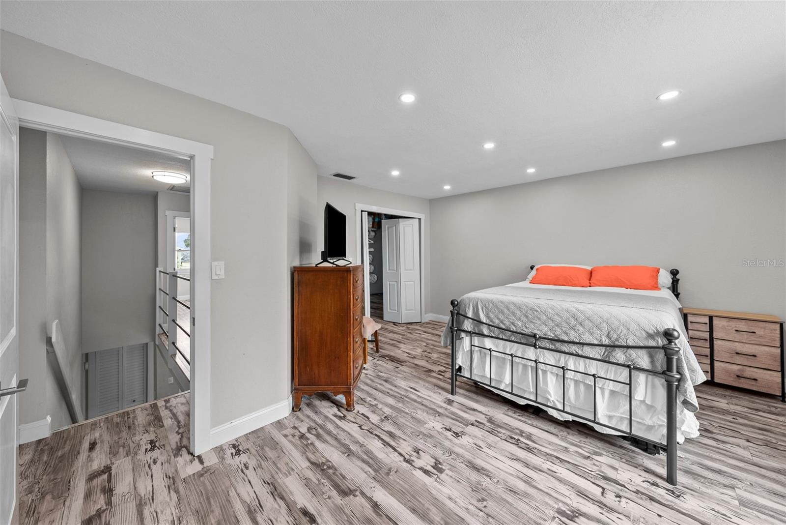 NORMCO CONDO - Residential