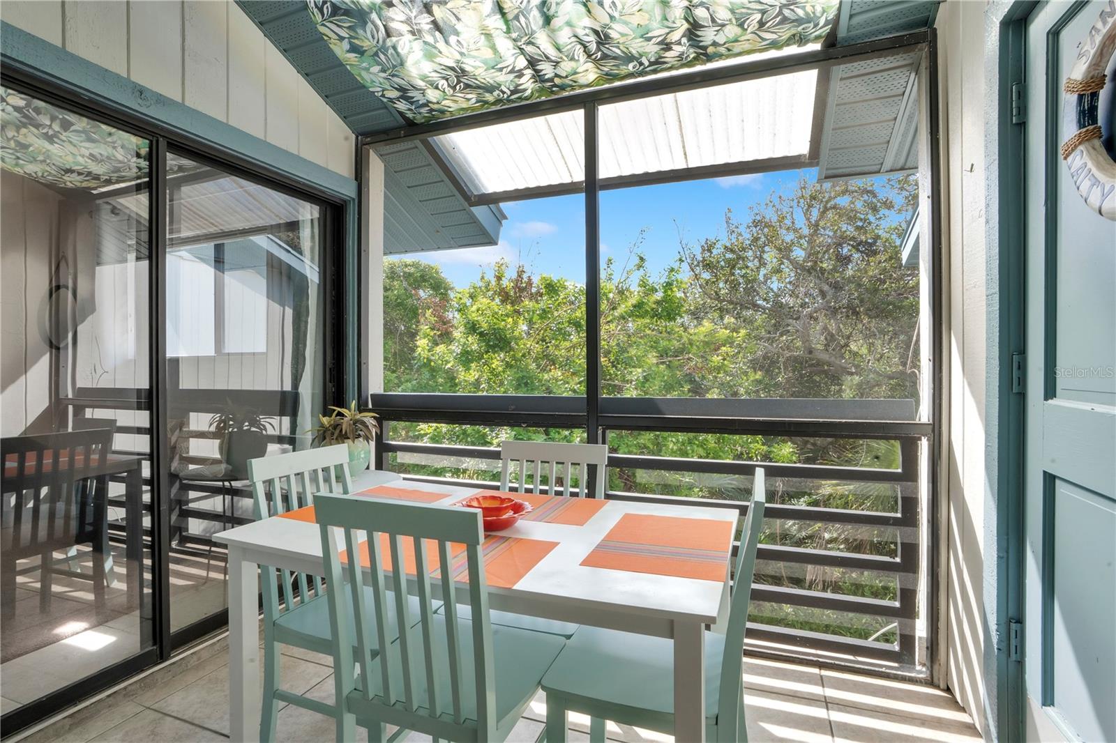 SEA WOODS CONDO PH 01 & 02 - Residential