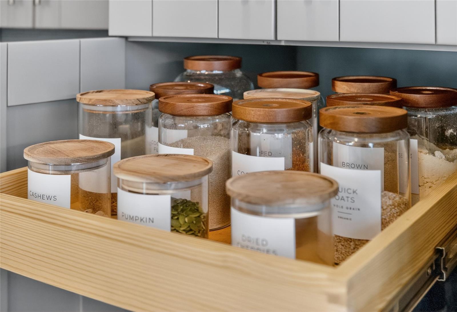 ARLINGTON & 8TH TWNHMS - Residential