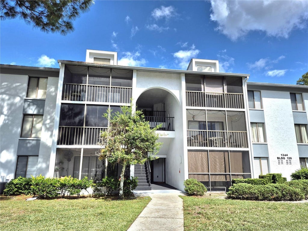Photo of 1344 Pine Ridge Circle E #H3, Tarpon Springs, FL 34688 (MLS # TB8554618)