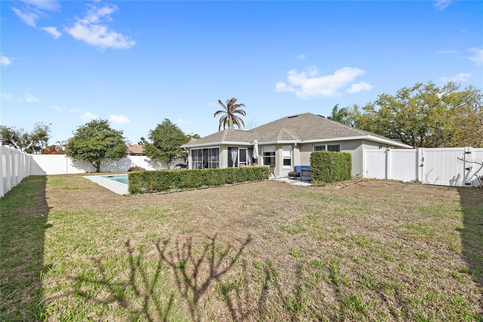 496 TERRANOVA STREET