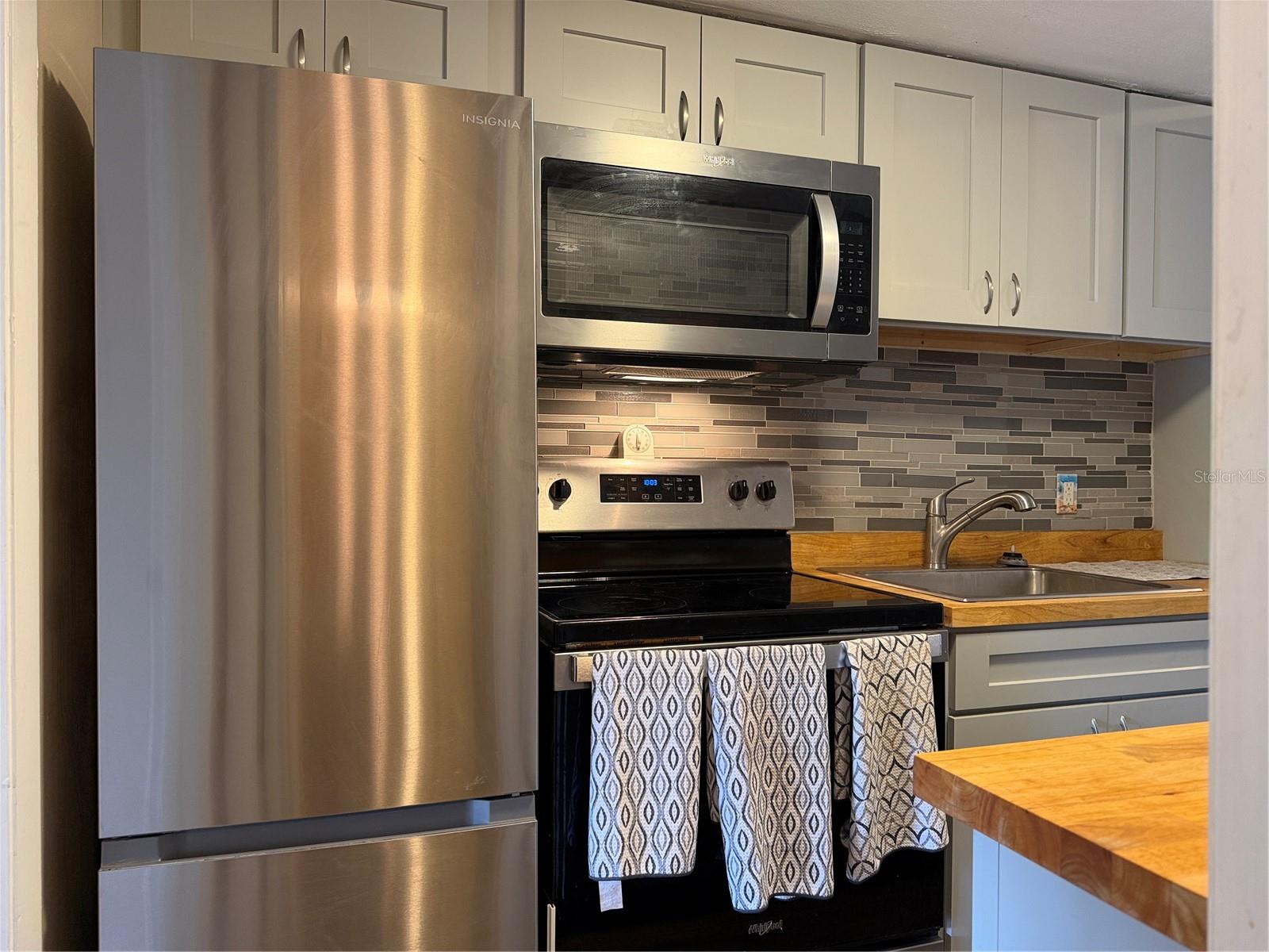 20893 HAULOVER COVE E 2