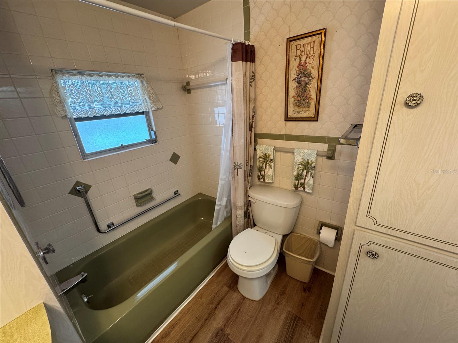 COUNTRY PARK CO-OP M/H UNREC - Residential