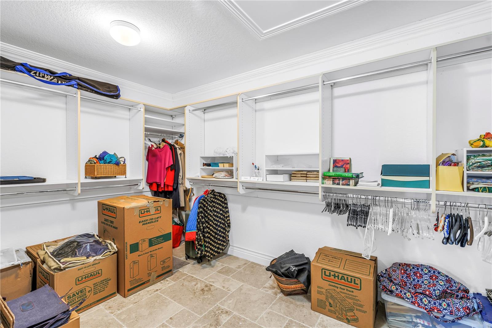 VENETIAN ISLES - Residential