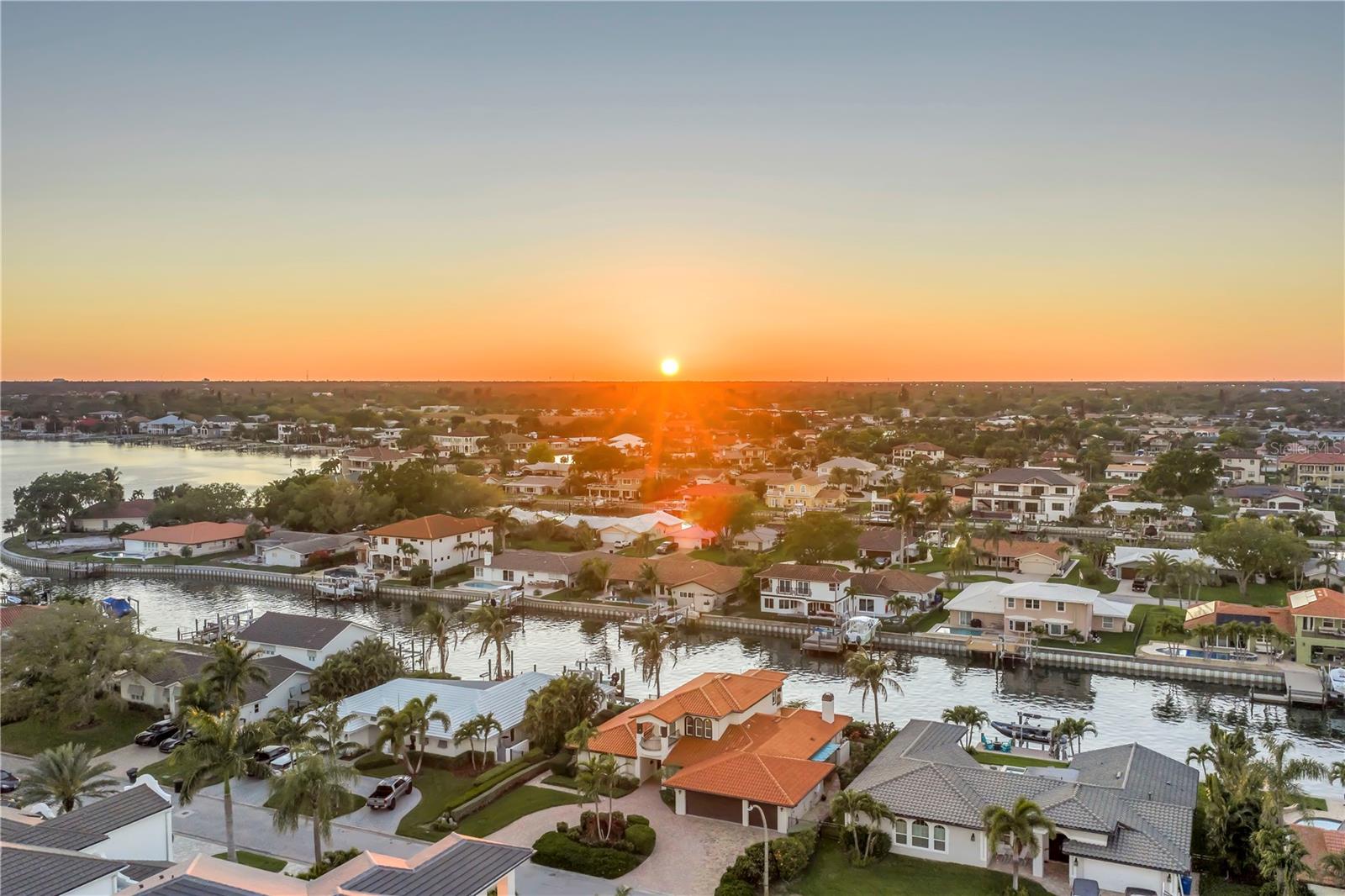 VENETIAN ISLES - Residential