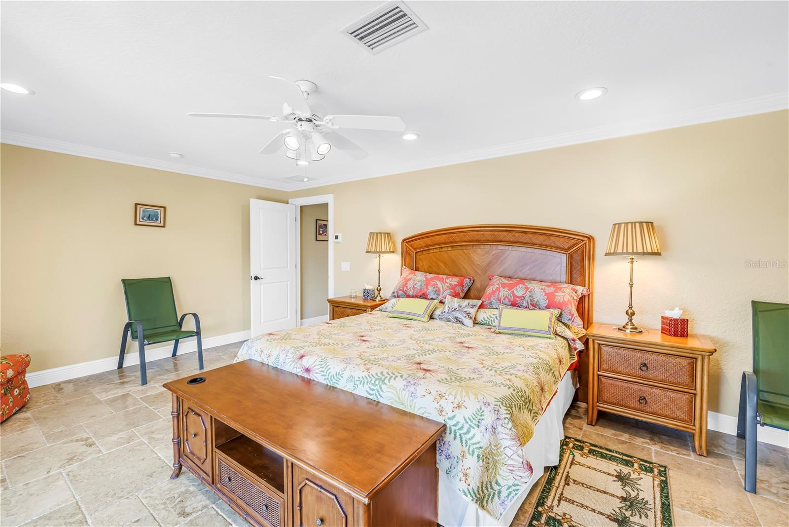 VENETIAN ISLES - Residential