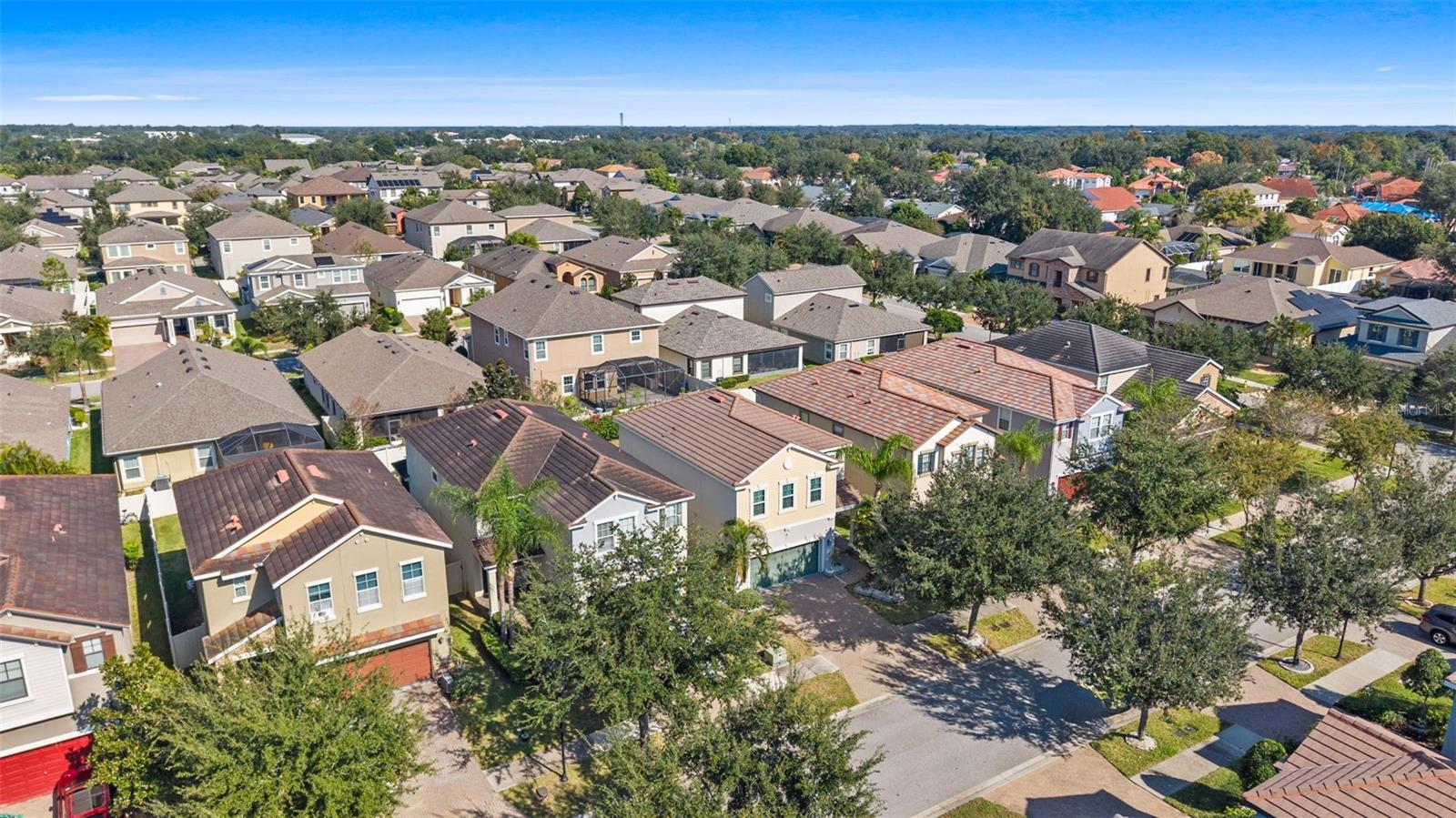 LA COLLINA PH 1B - Residential Lease