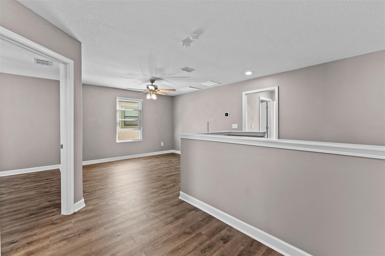 LA COLLINA PH 1B - Residential Lease