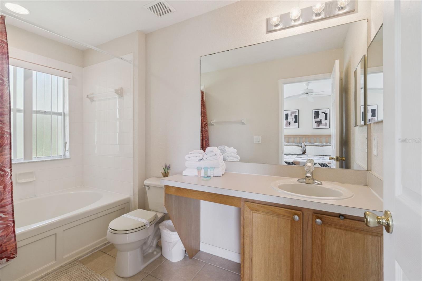 REGAL PALMS AT HIGHLAND RESERVE PH 05 - Residential