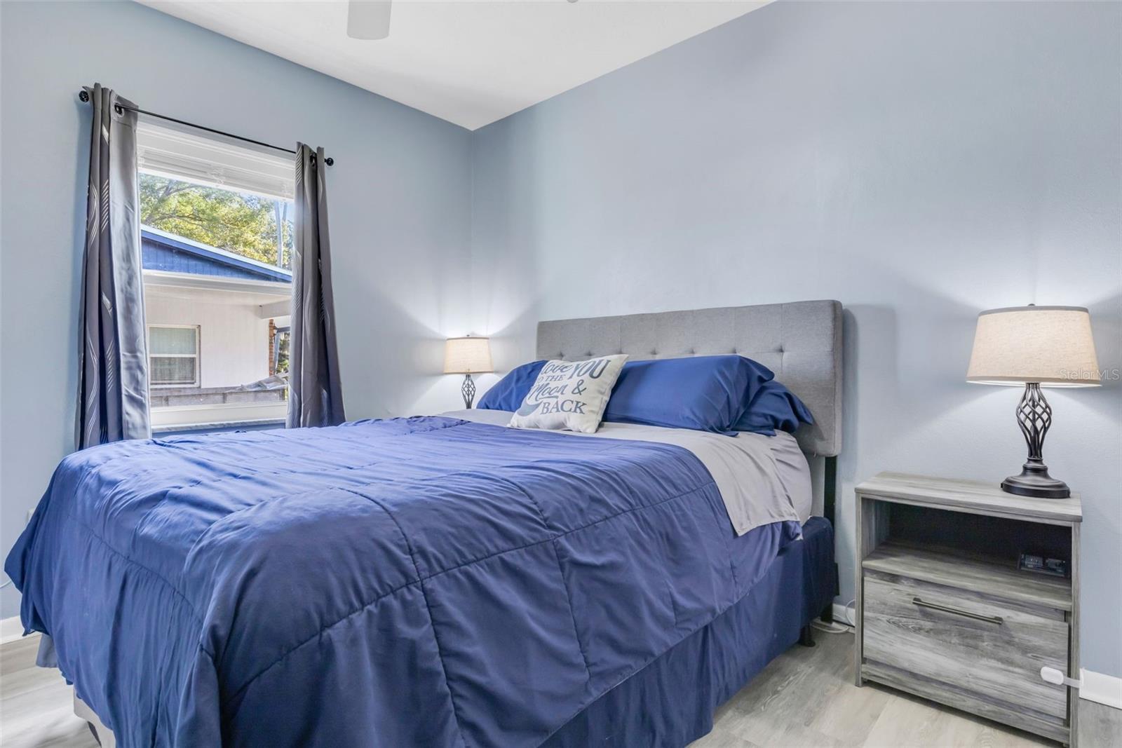 RIDGECREST UNIT 01 - Residential