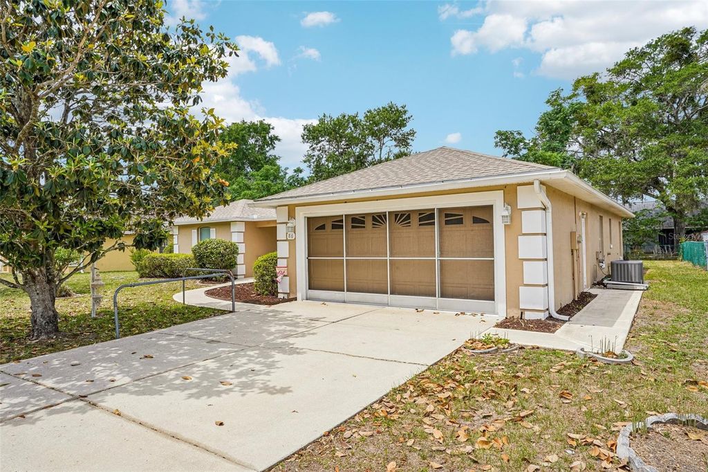 Photo of 86 Bahia Trace Trail, Ocala, FL 34472 (MLS # OM724651)