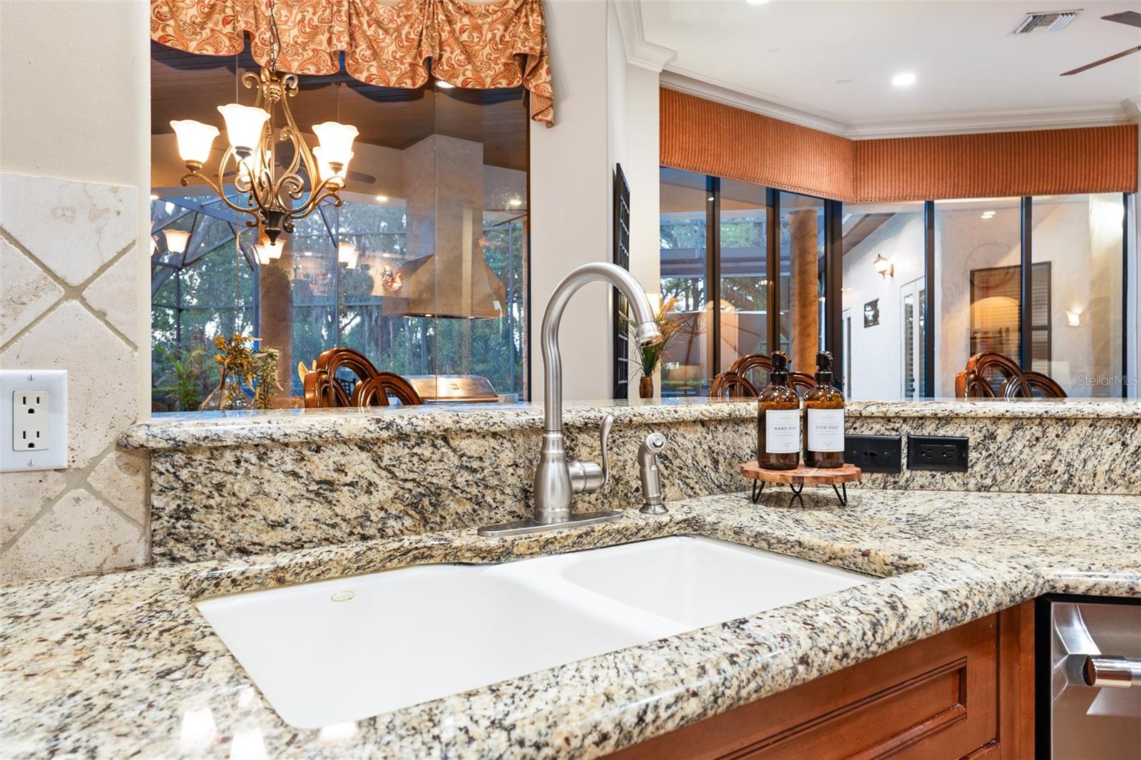 BELLA FORESTA - Residential