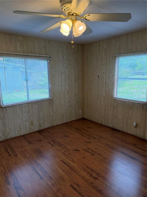 Tiny photo for 5562 Lansing Drive, Wildwood, FL 34785 (MLS # TB8492496)