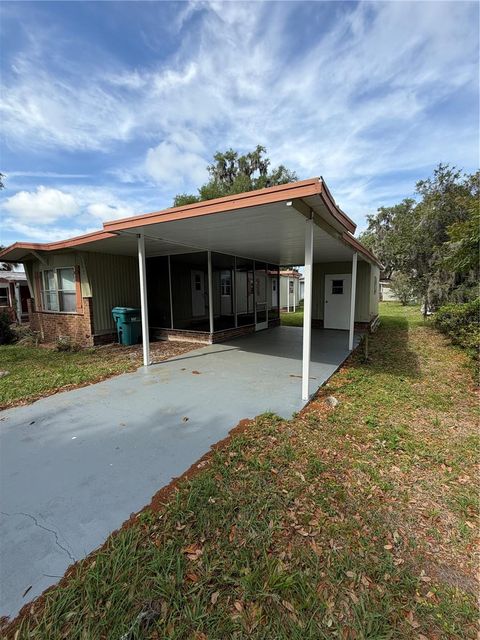 Tiny photo for 5562 Lansing Drive, Wildwood, FL 34785 (MLS # TB8492496)