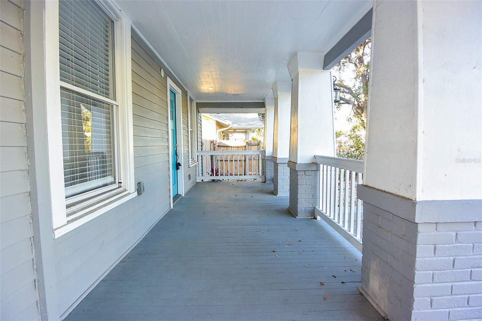 ARLINGTON HEIGHTS - Residential