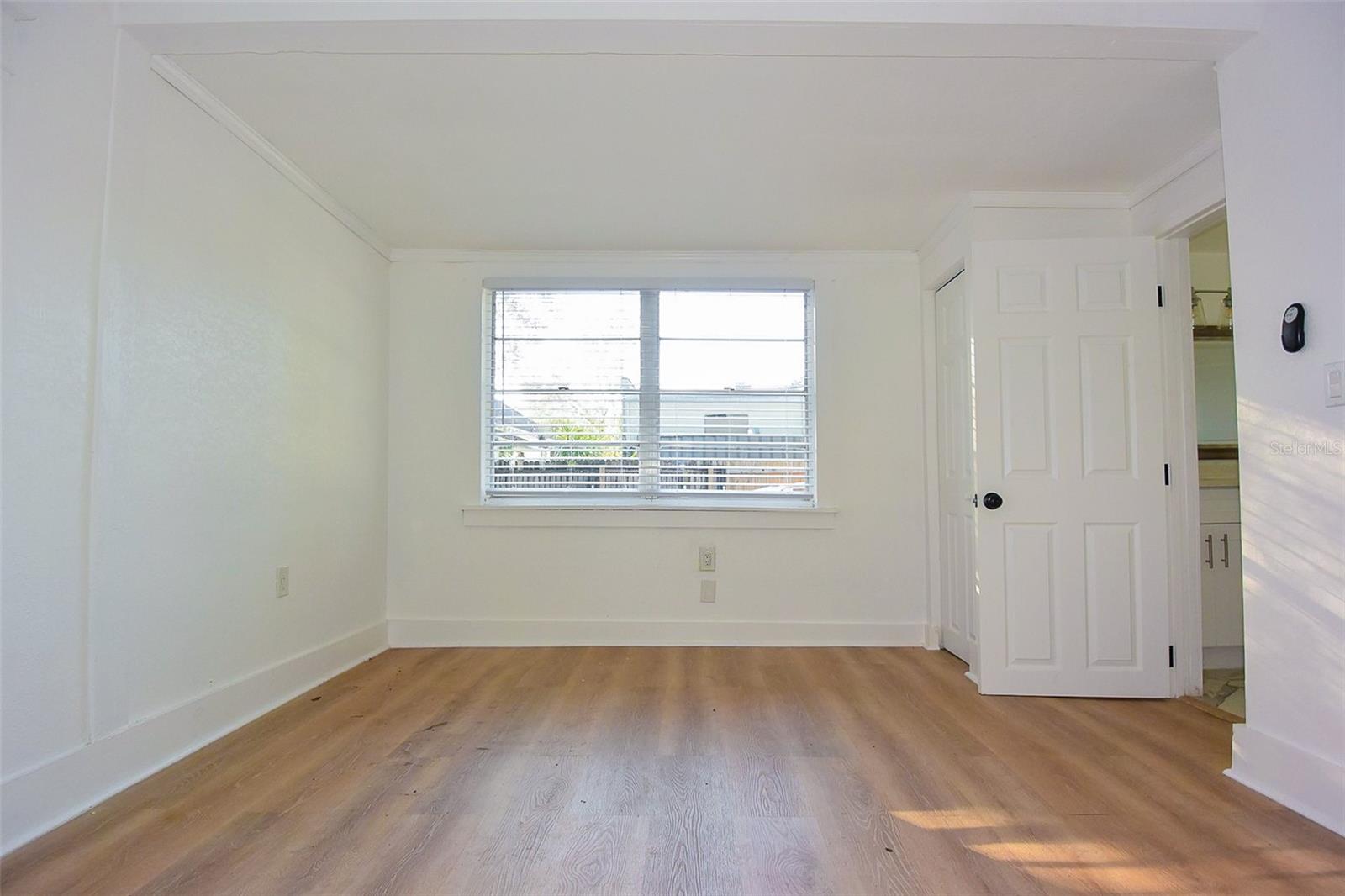 ARLINGTON HEIGHTS - Residential