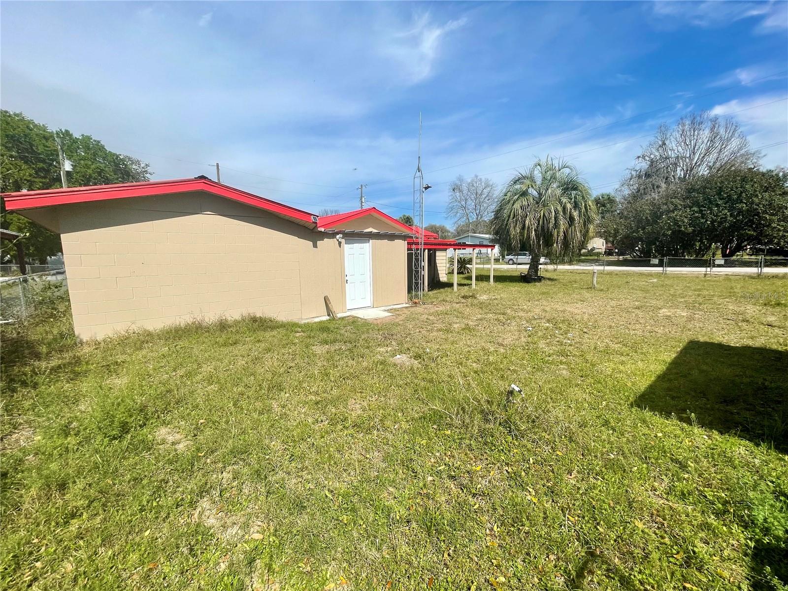 LAKE BRYANT SHORES - Residential