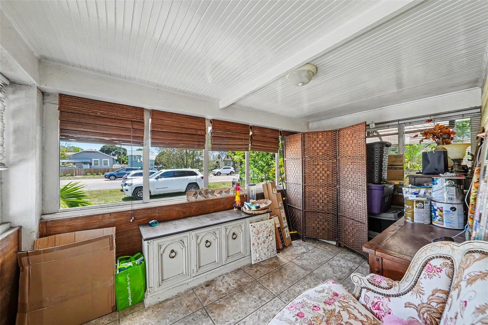 FLORAL VILLA ESTATES - Residential
