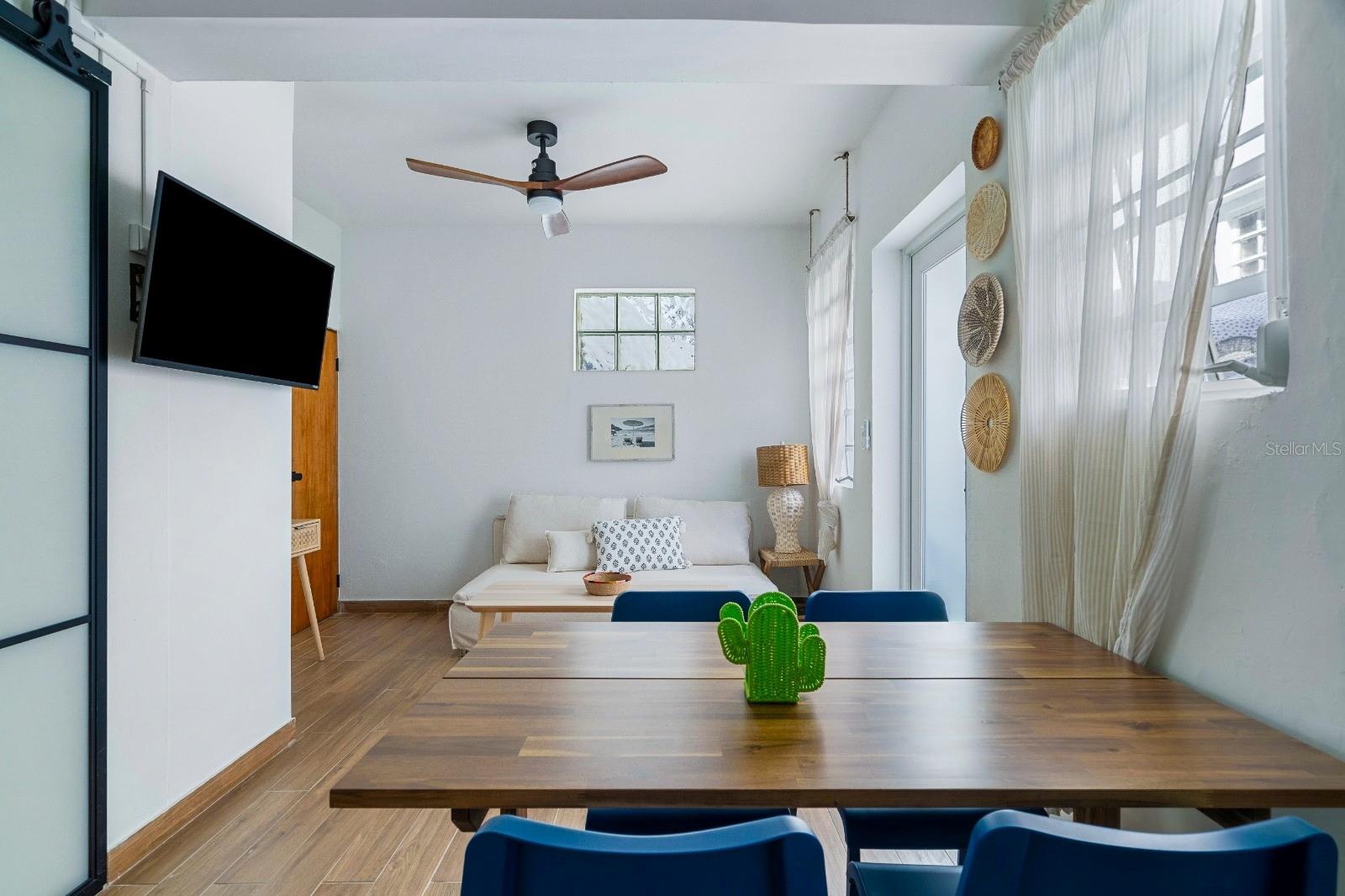 OCEAN PARK - Residential Income